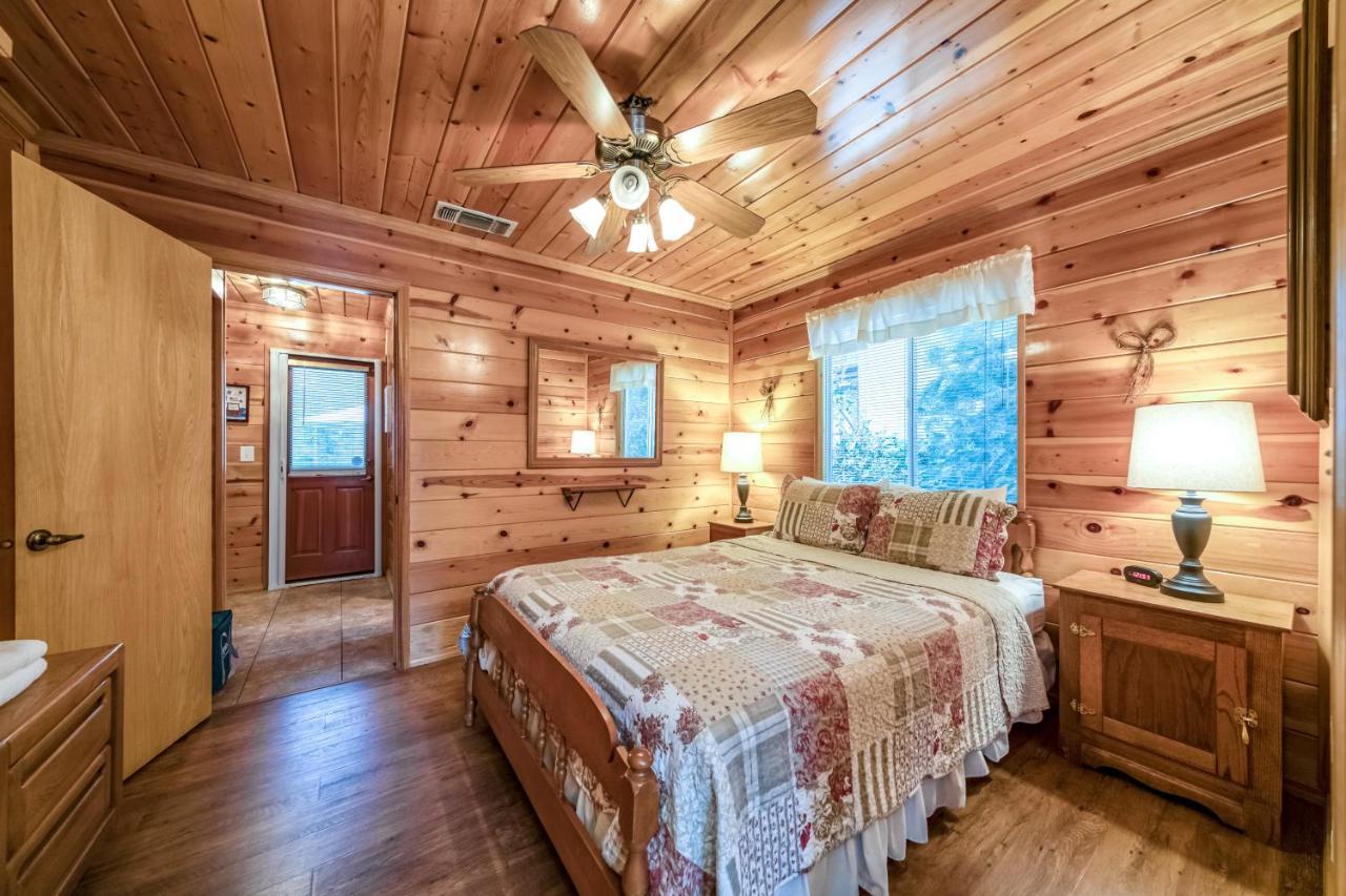 Black Bear Cabin Bass Lake Zewnętrze zdjęcie