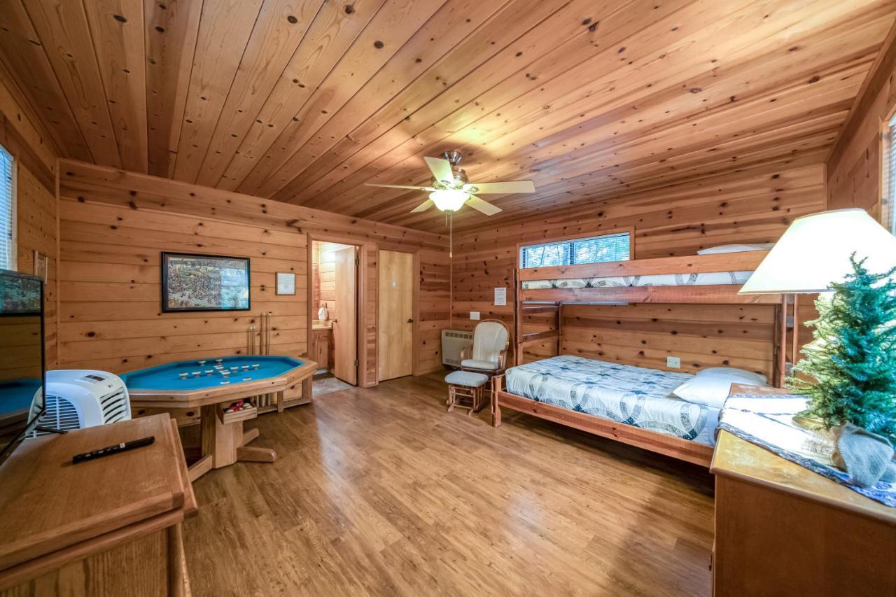 Black Bear Cabin Bass Lake Zewnętrze zdjęcie